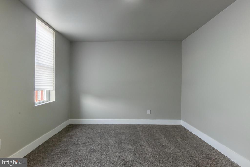 334 Lehman St