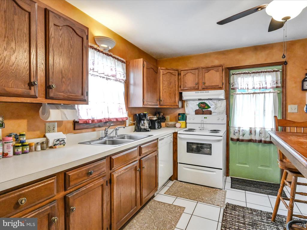 601 Worth St