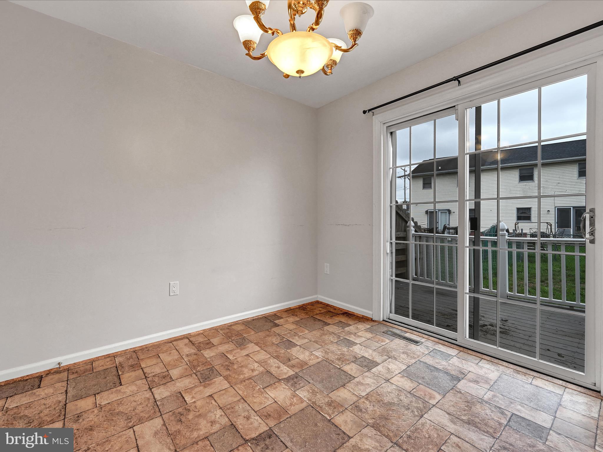154 Northwood Ct