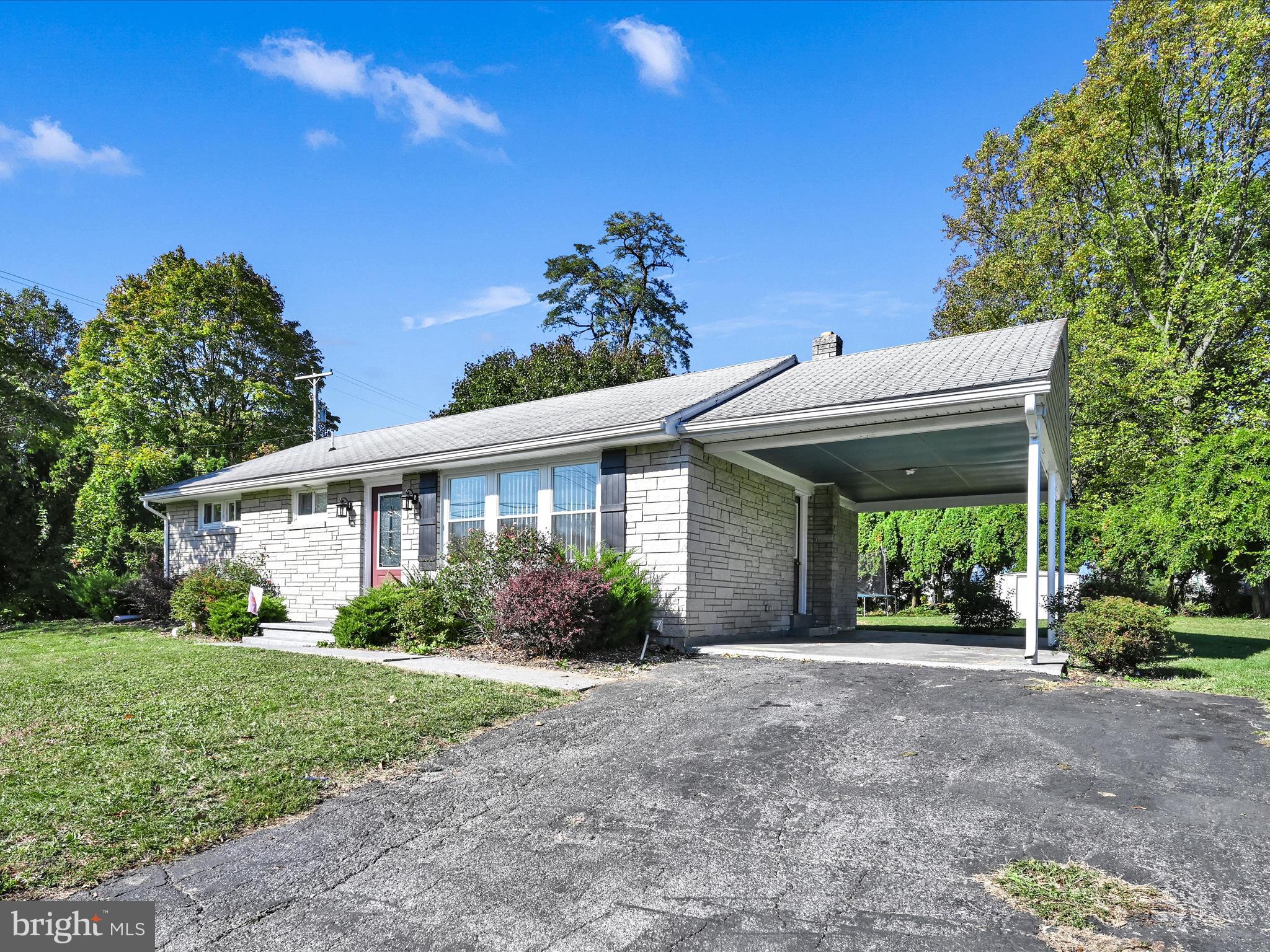 1398 Ridge Rd