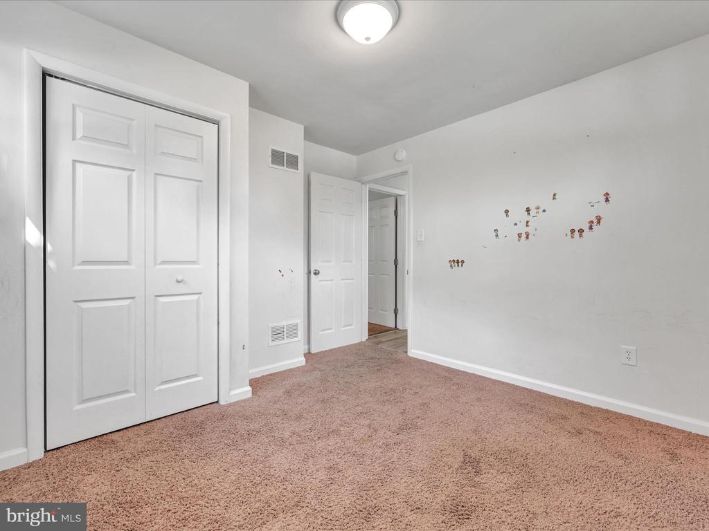 1398 Ridge Rd