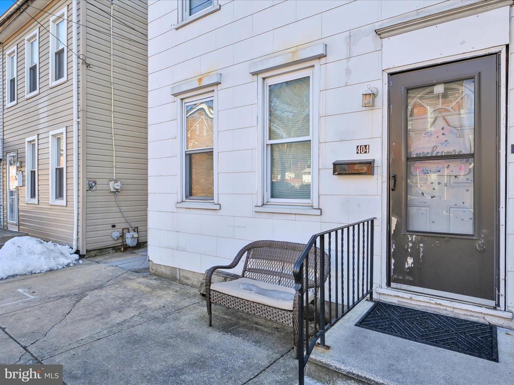 404 Canal St