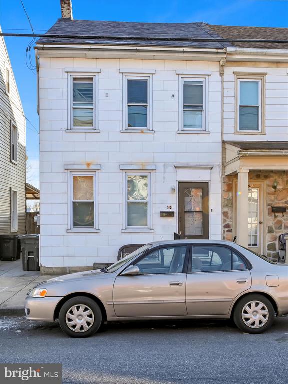 404 Canal St