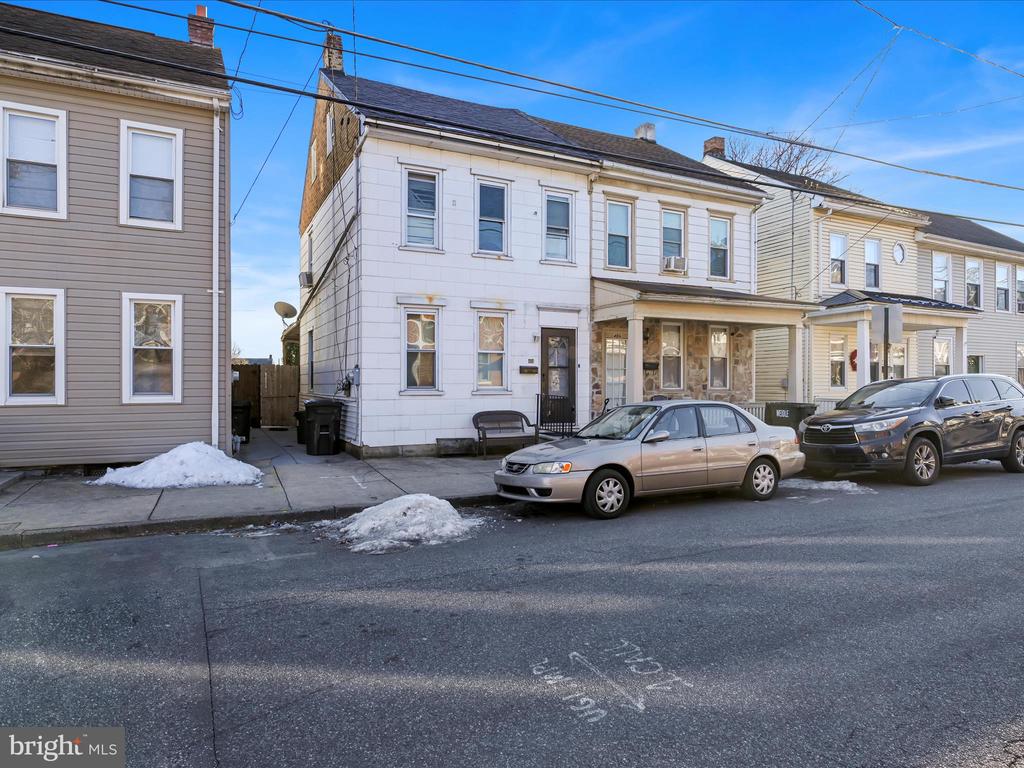 404 Canal St