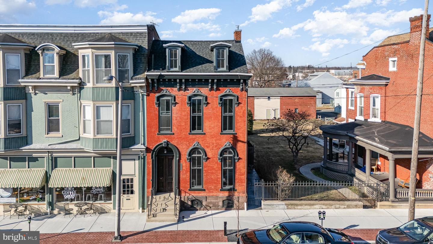 439 Cumberland St