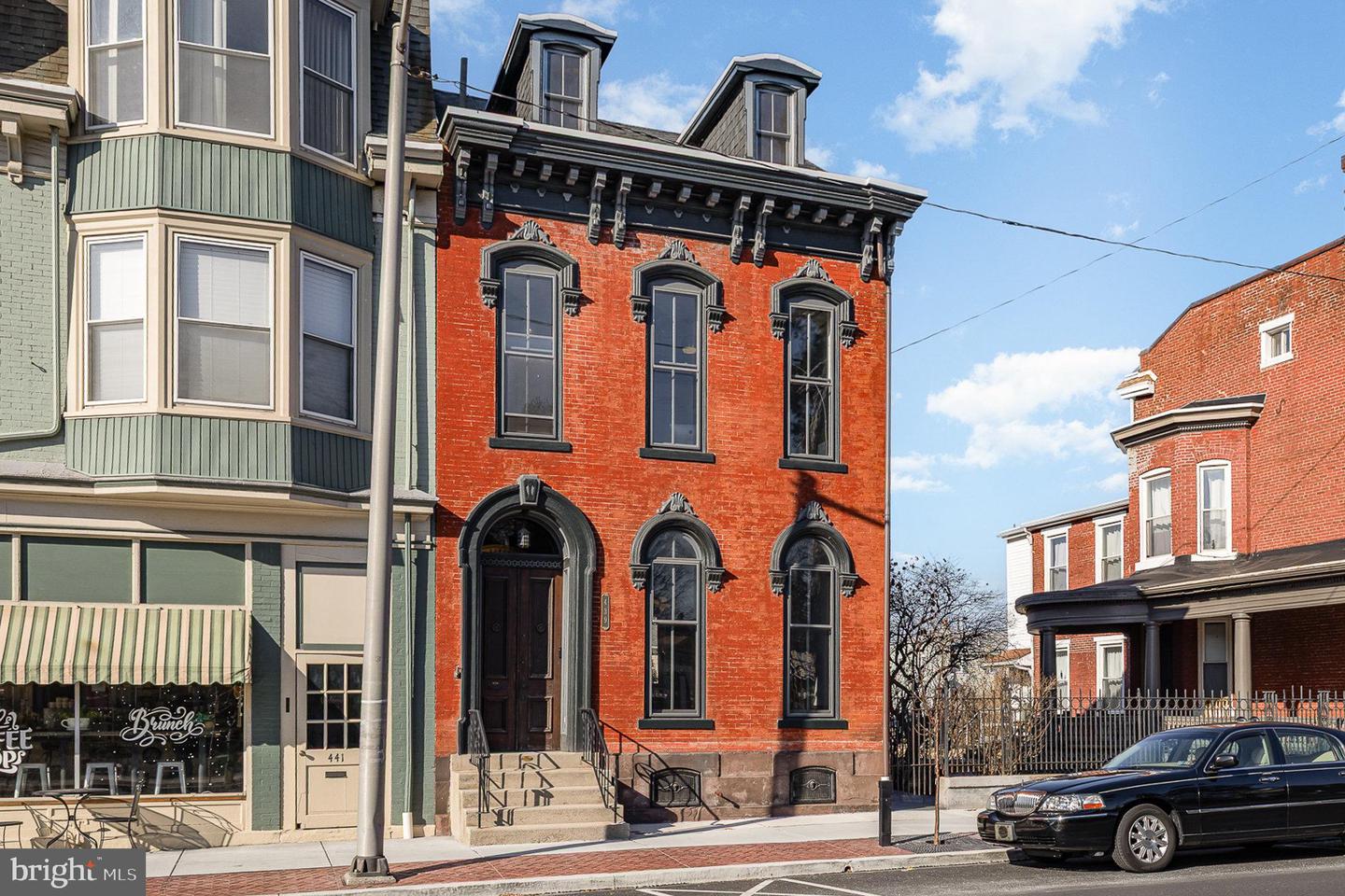 439 Cumberland St