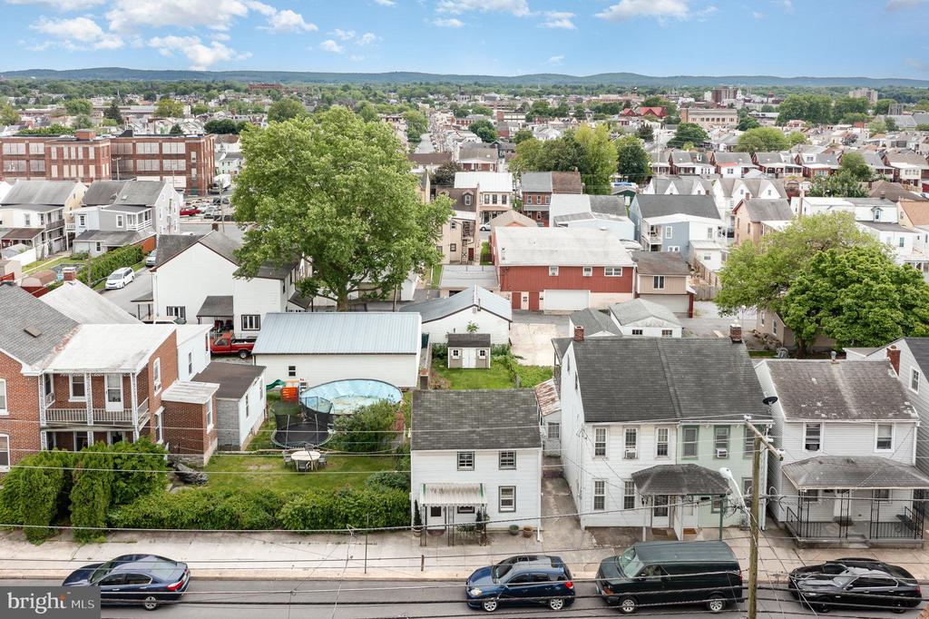 512 Maple