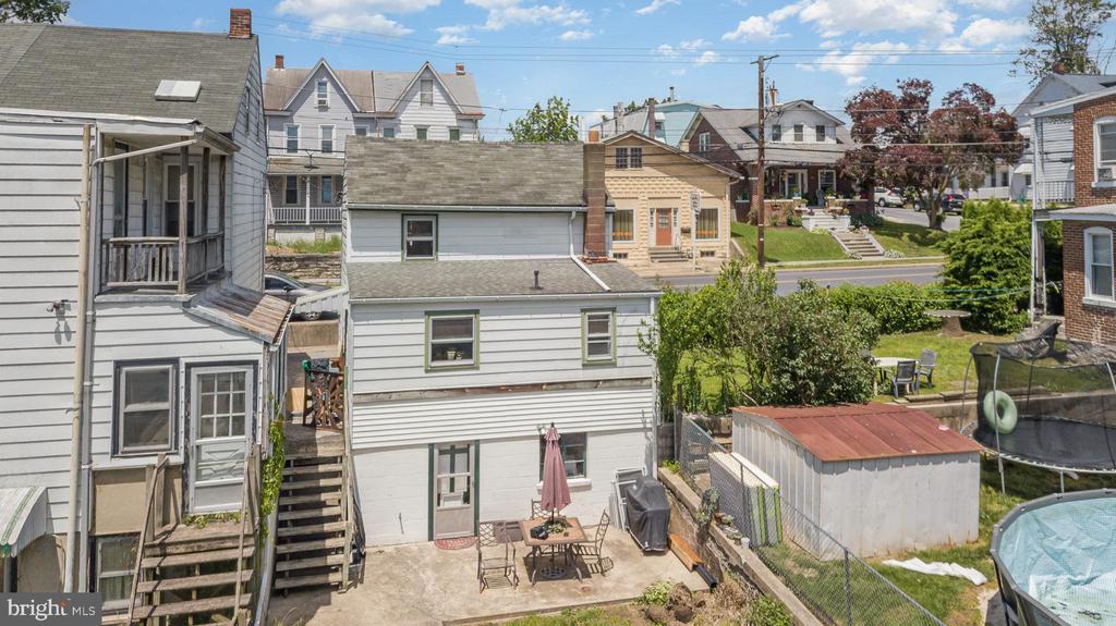 512 Maple
