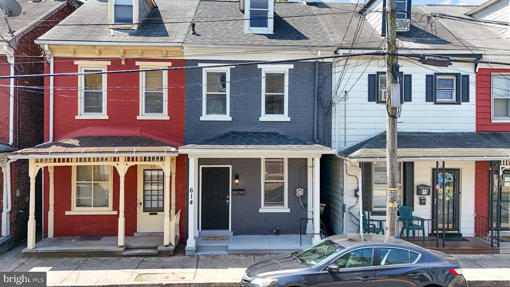 614 Canal St