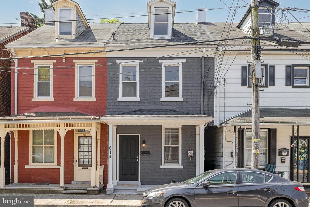 614 Canal St