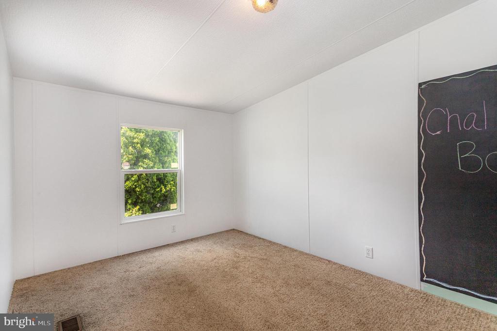 157 Northcrest Acres