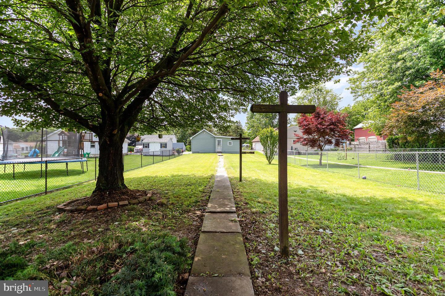 242 E Main Ave