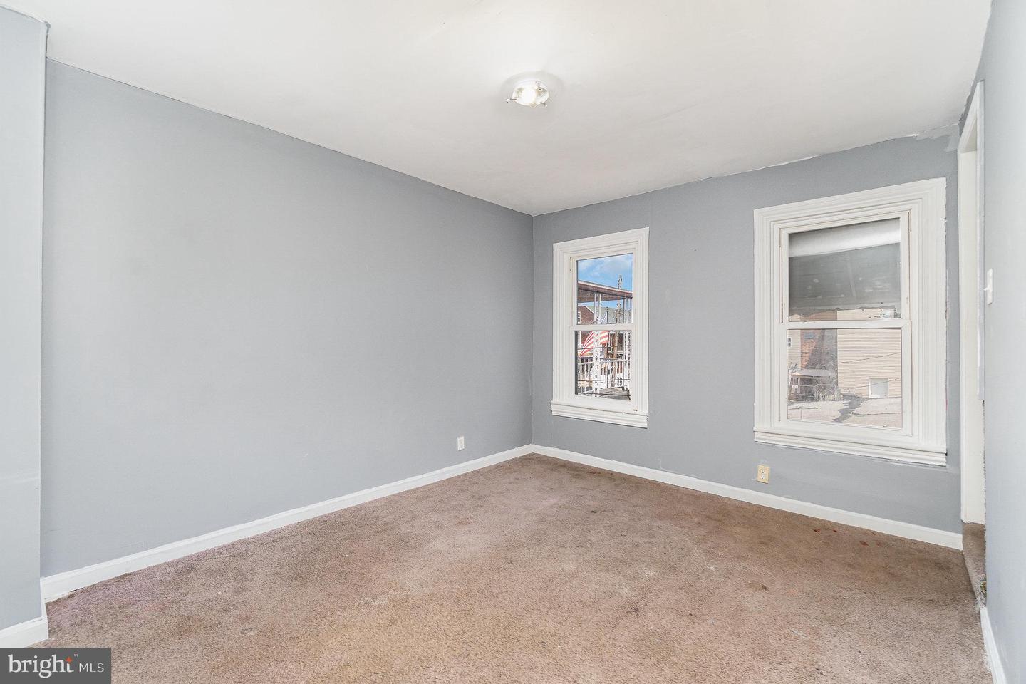 1127 Brandywine St
