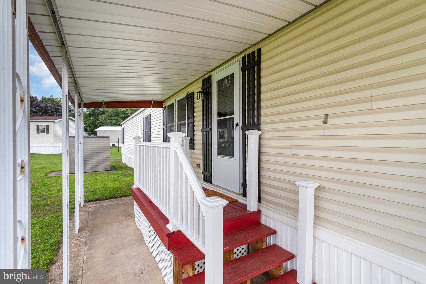 46 Carol Ann Dr