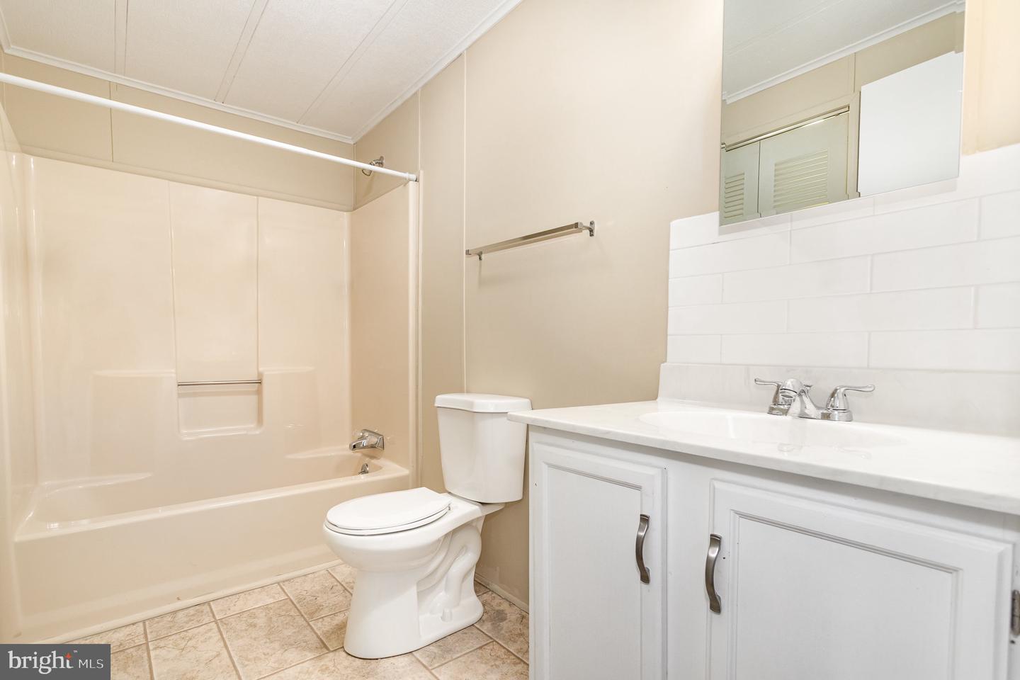 46 Carol Ann Dr