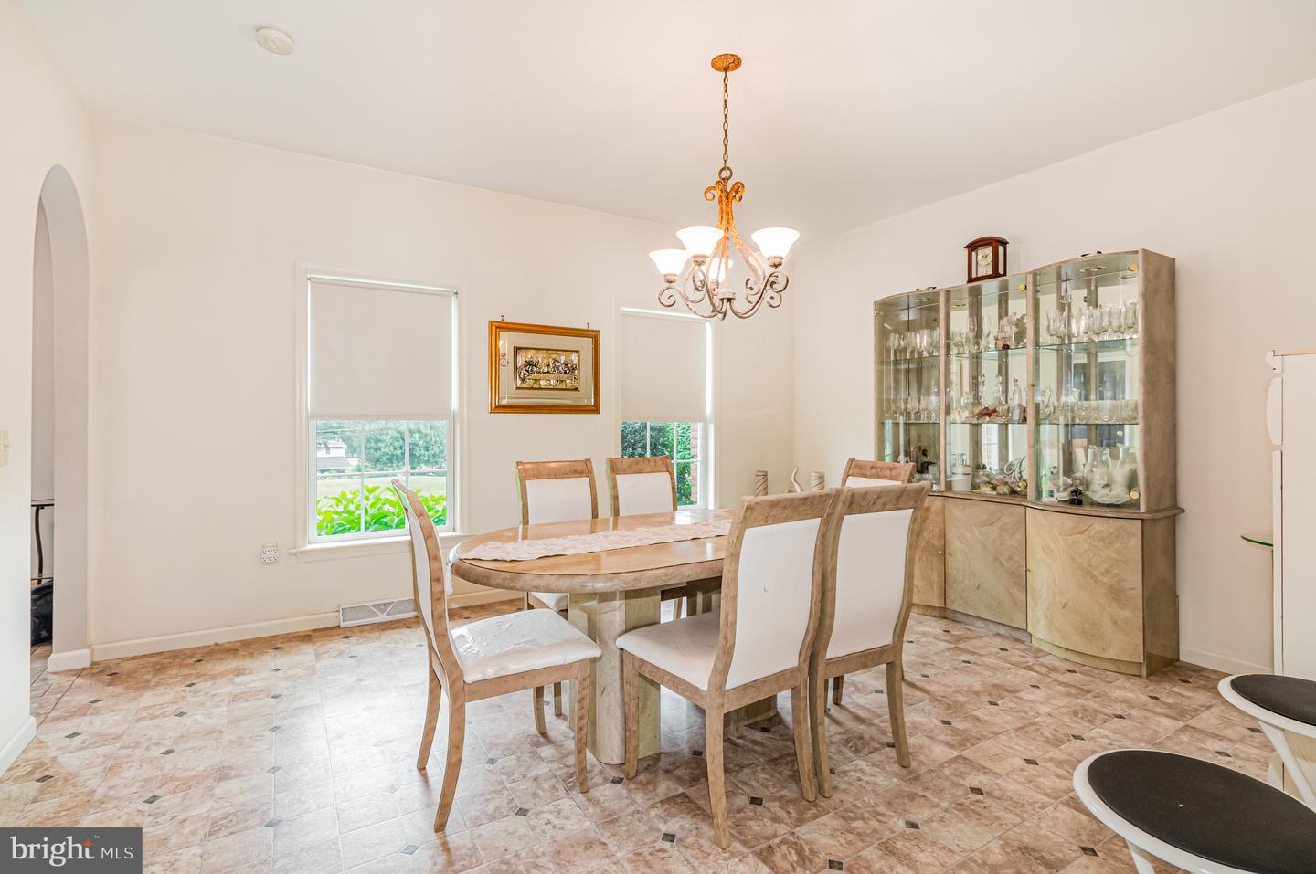 408 Clays Crossing