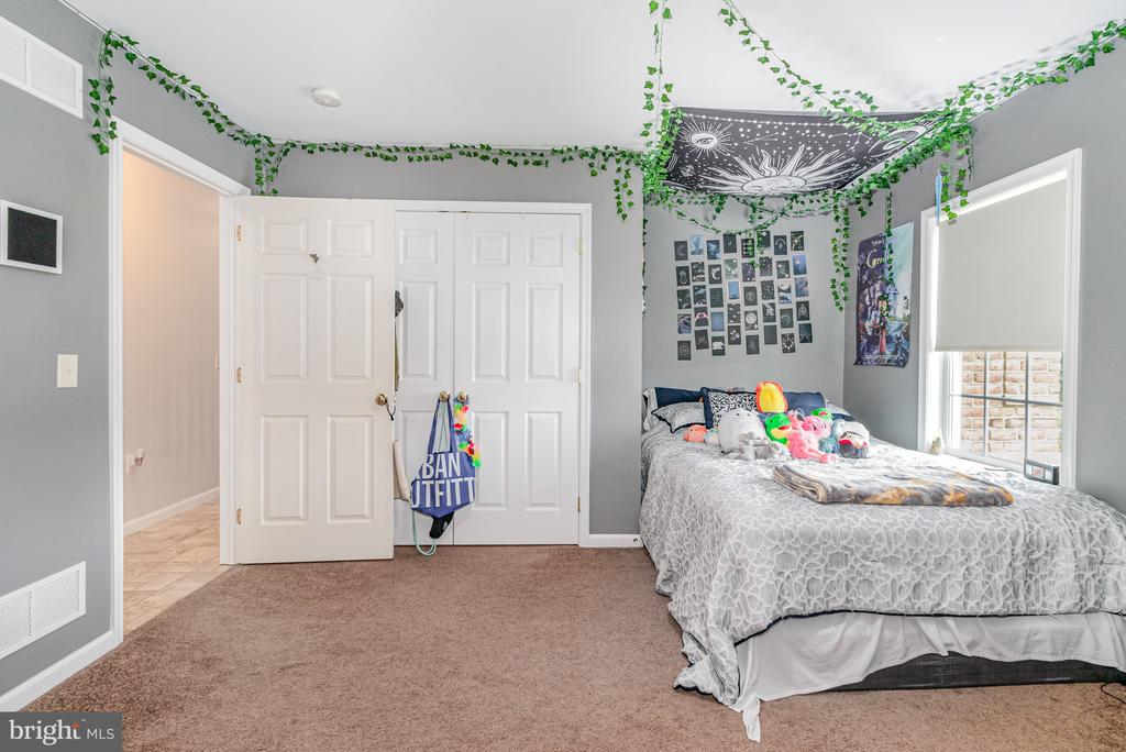 408 Clays Crossing