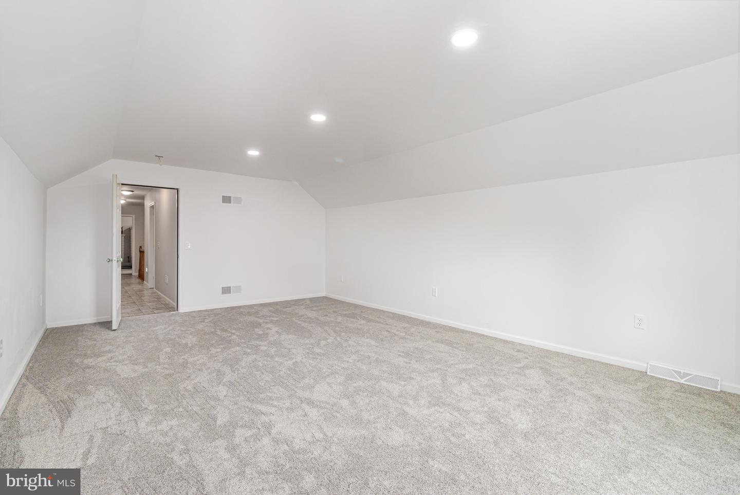408 Clays Crossing