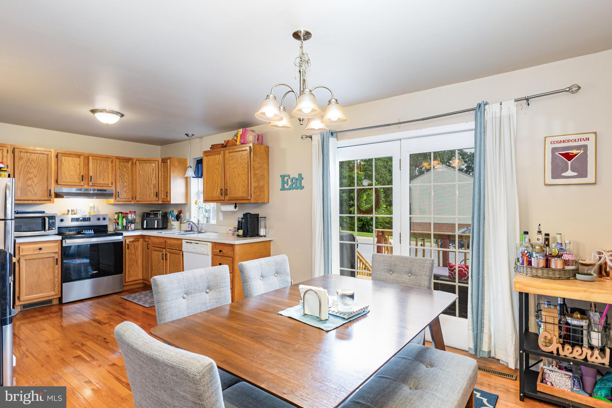 2080 GREYSTONE DRIVE