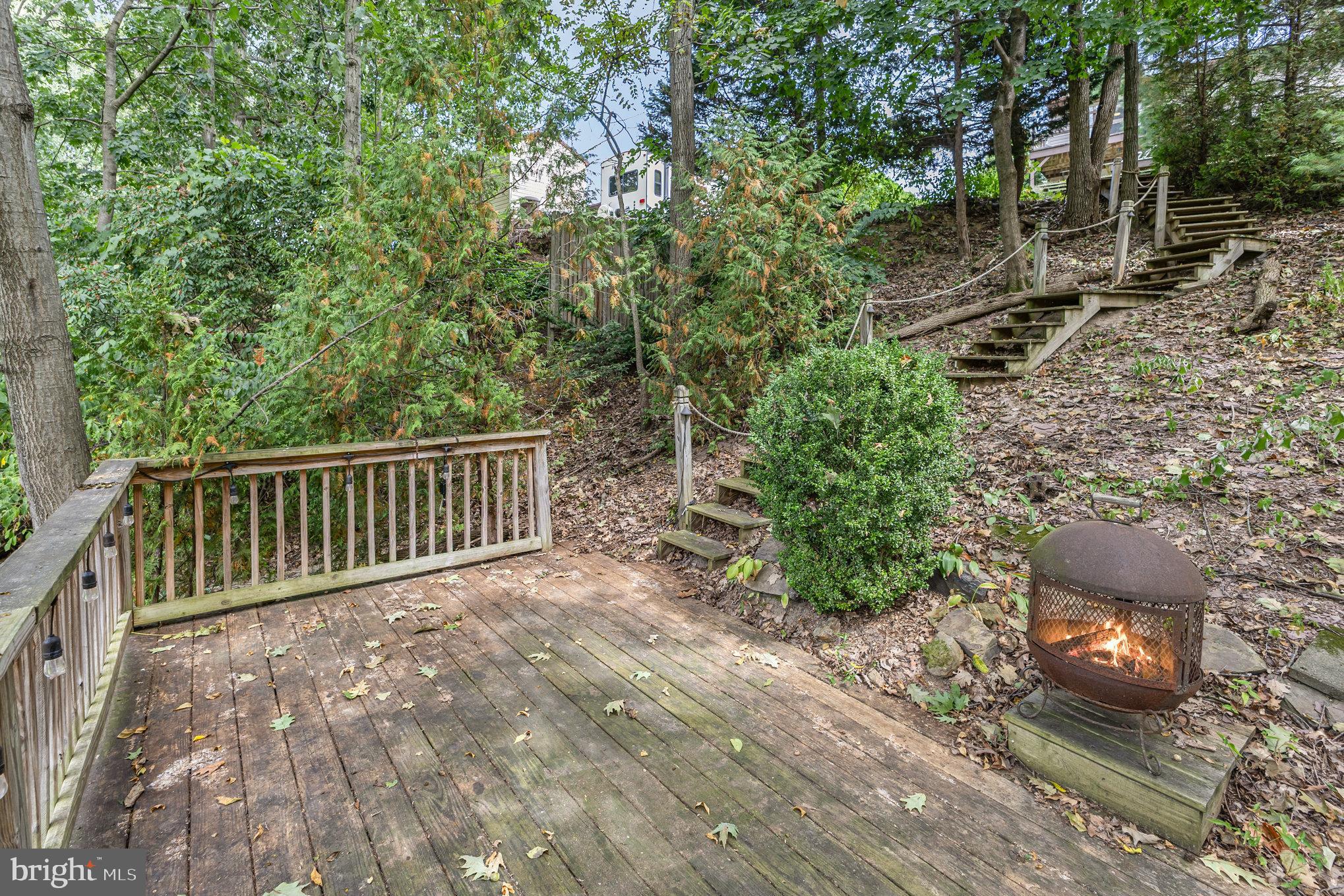 217 REDWOOD LANE