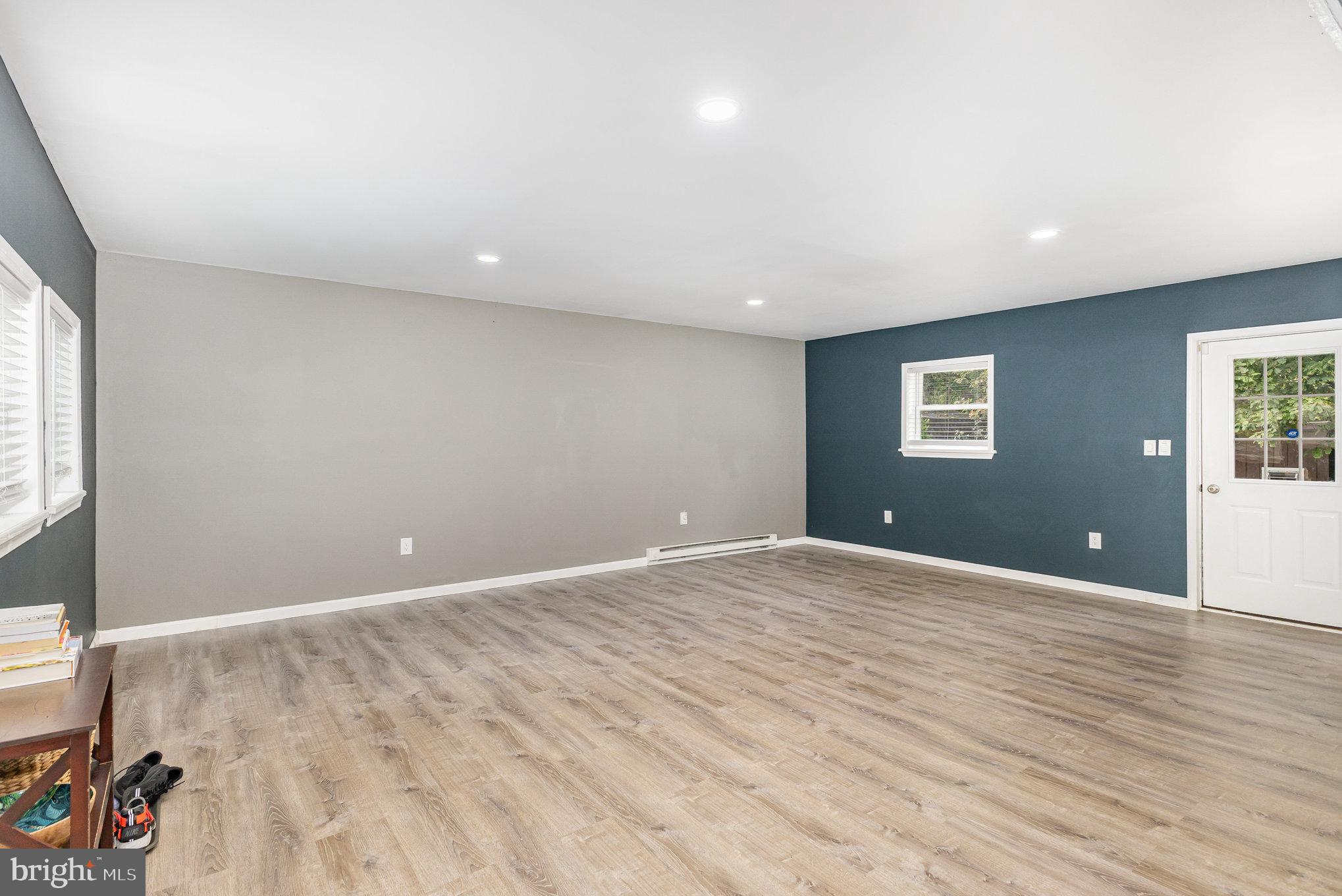 217 REDWOOD LANE