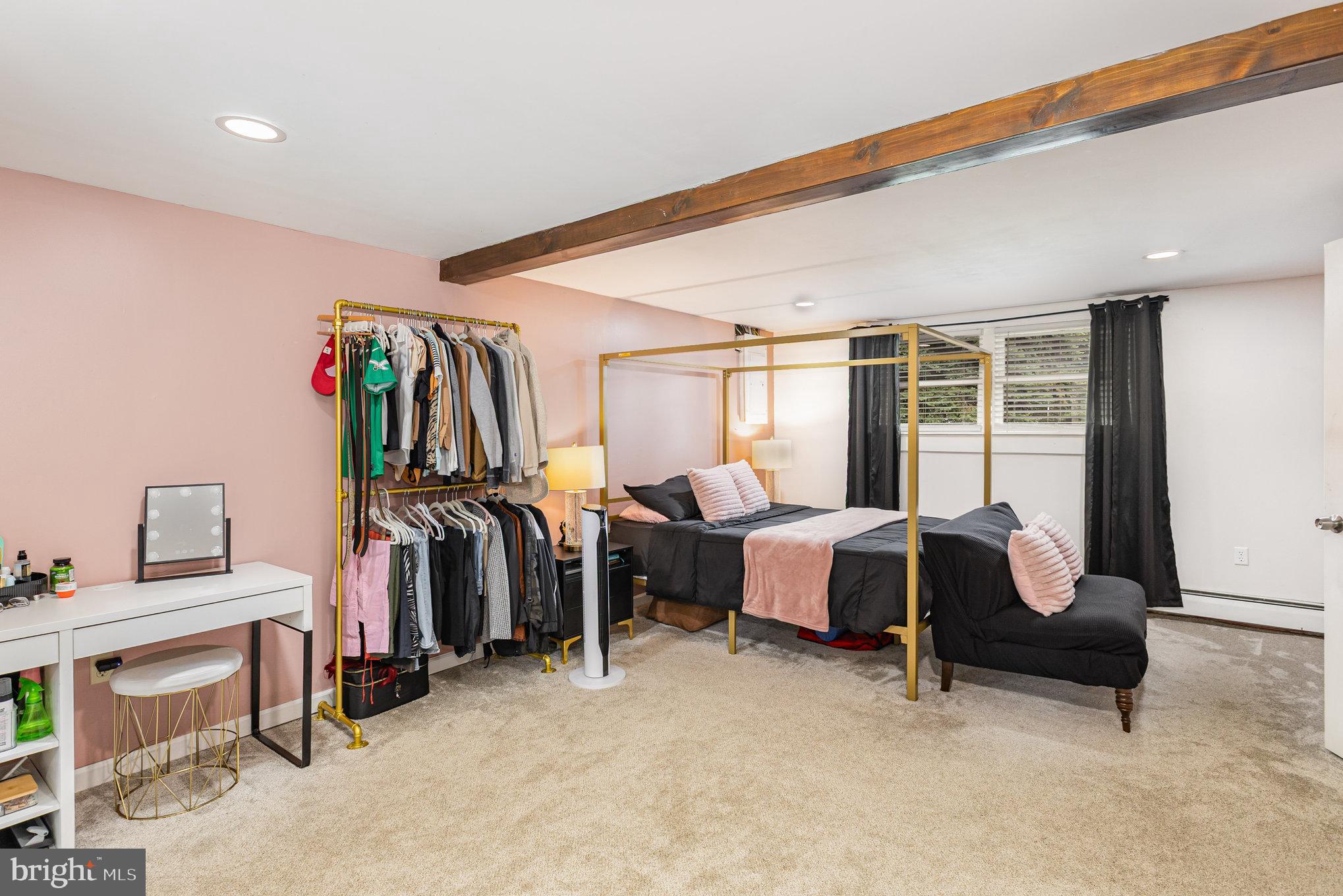 217 REDWOOD LANE