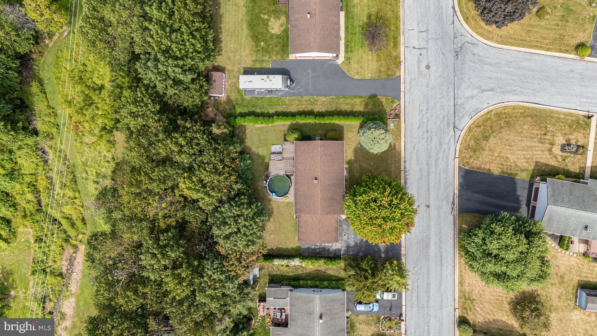 217 REDWOOD LANE
