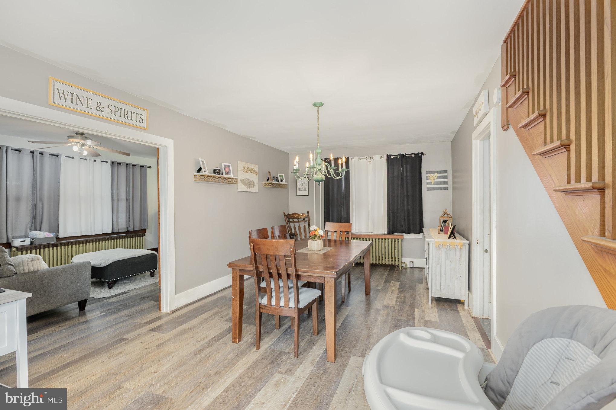 19 E WALNUT STREET
