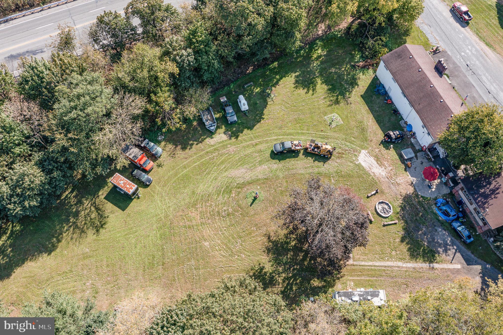 102 N 11TH AVENUE