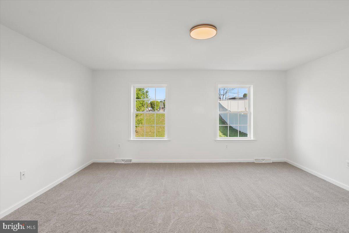 112 TWIN CREEKS DRIVE