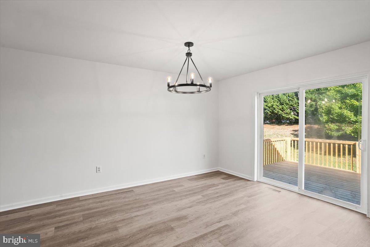 112 TWIN CREEKS DRIVE