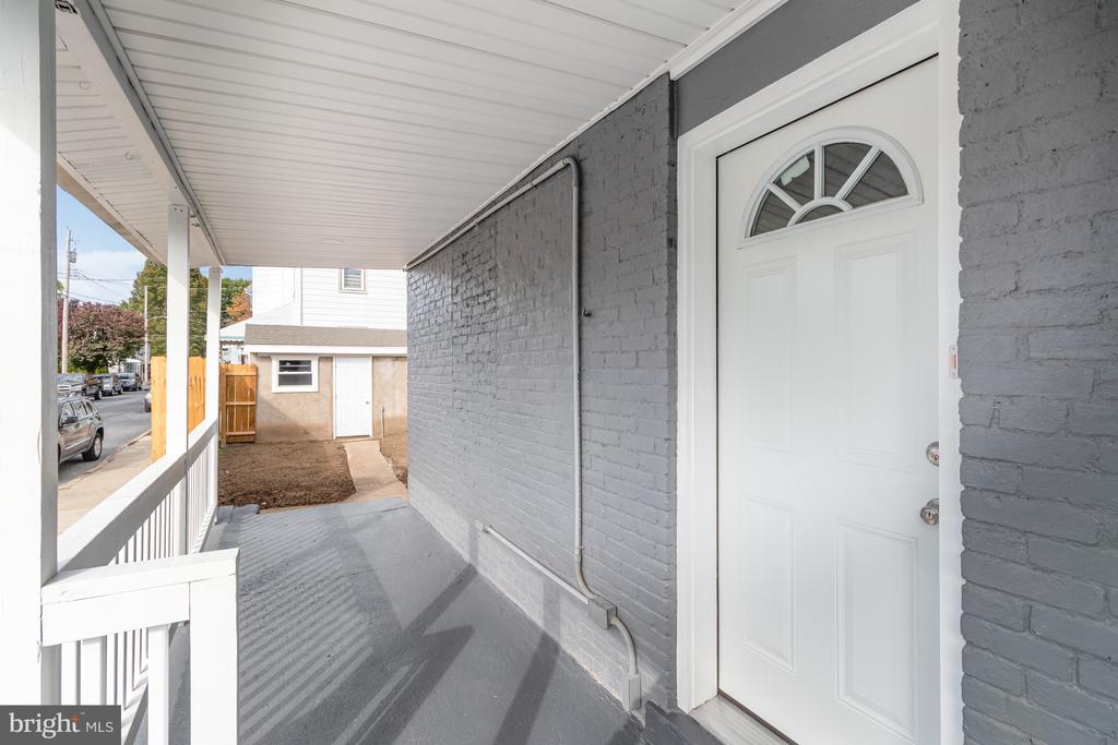 1229 LEHMAN STREET