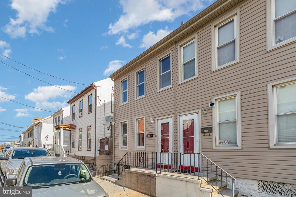 248 S 5TH STREET