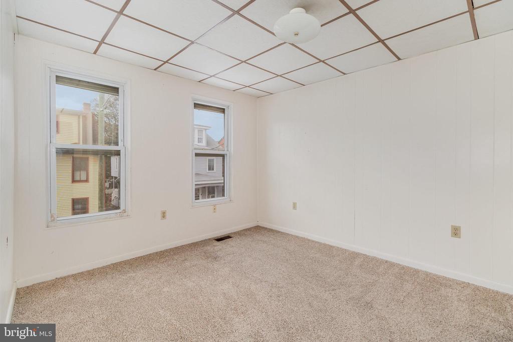 248 S 5TH STREET