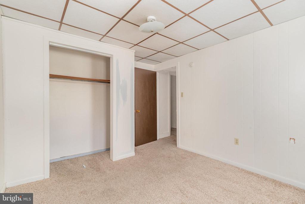 248 S 5TH STREET