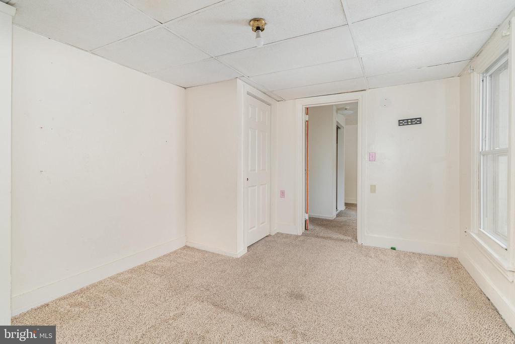 248 S 5TH STREET