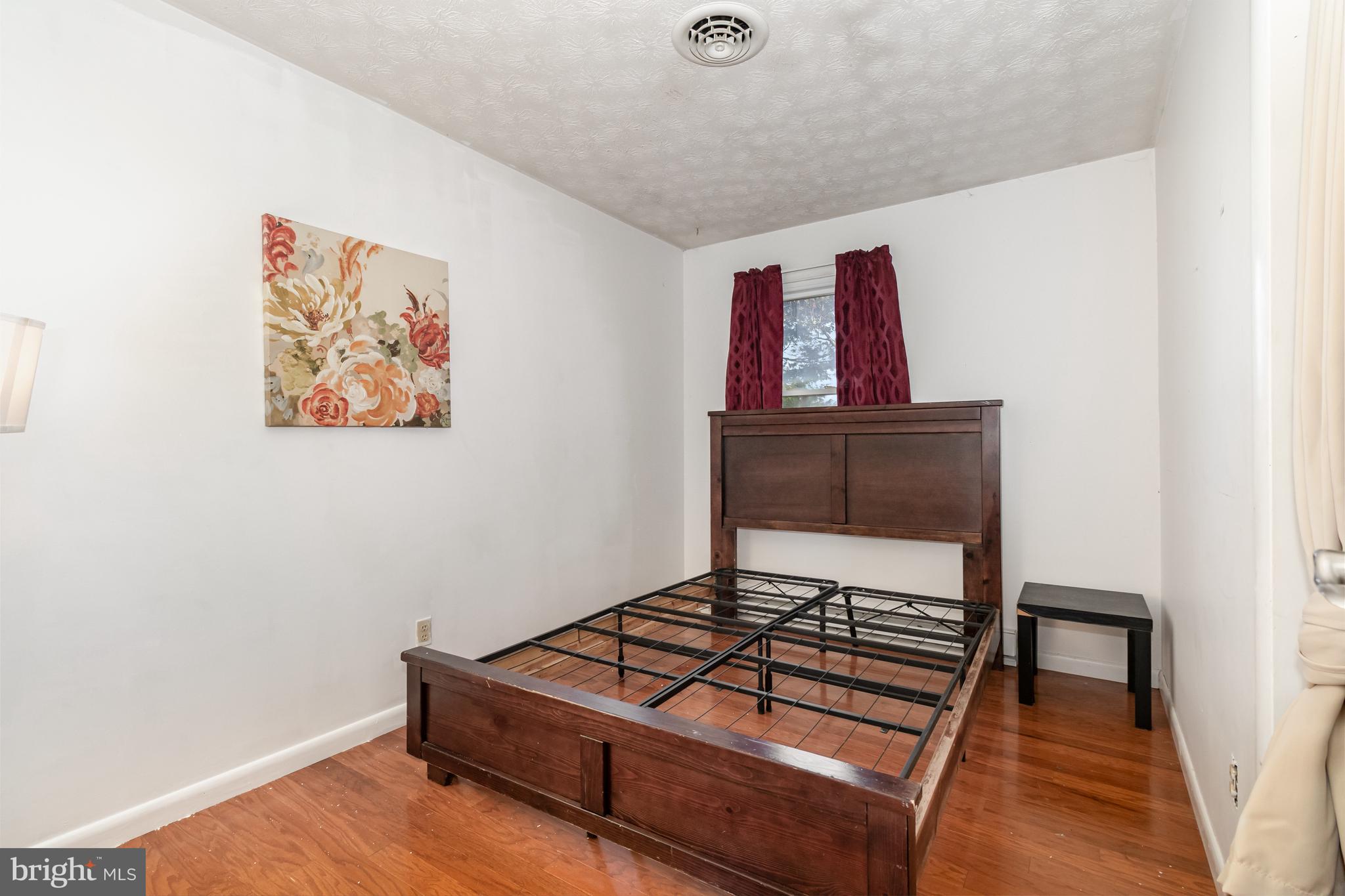 633 HENRY HOUCK LANE