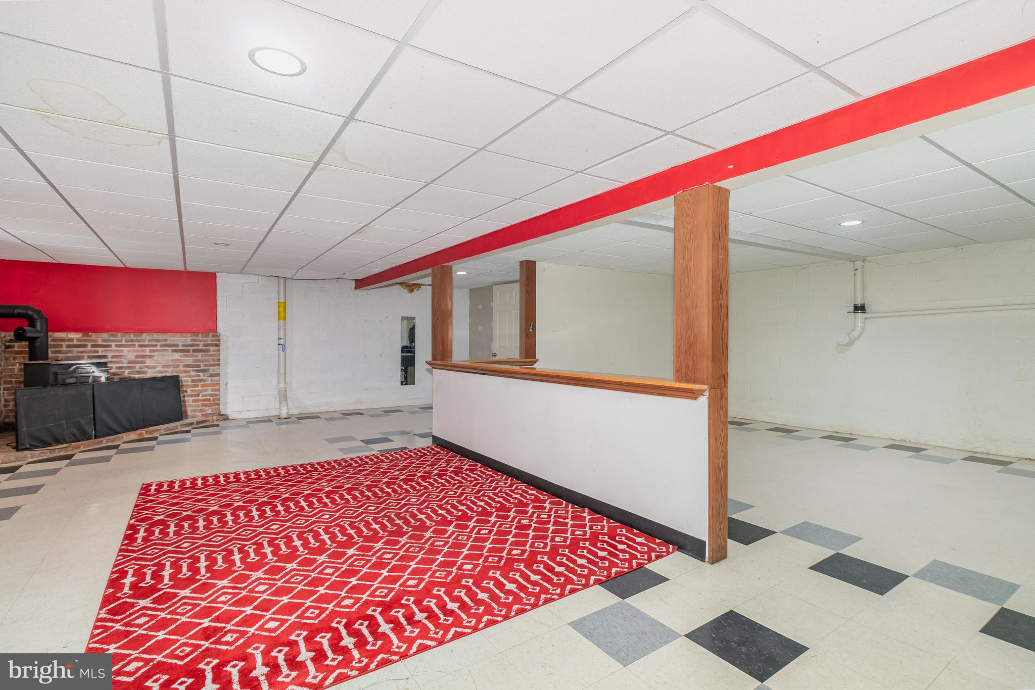 633 HENRY HOUCK LANE