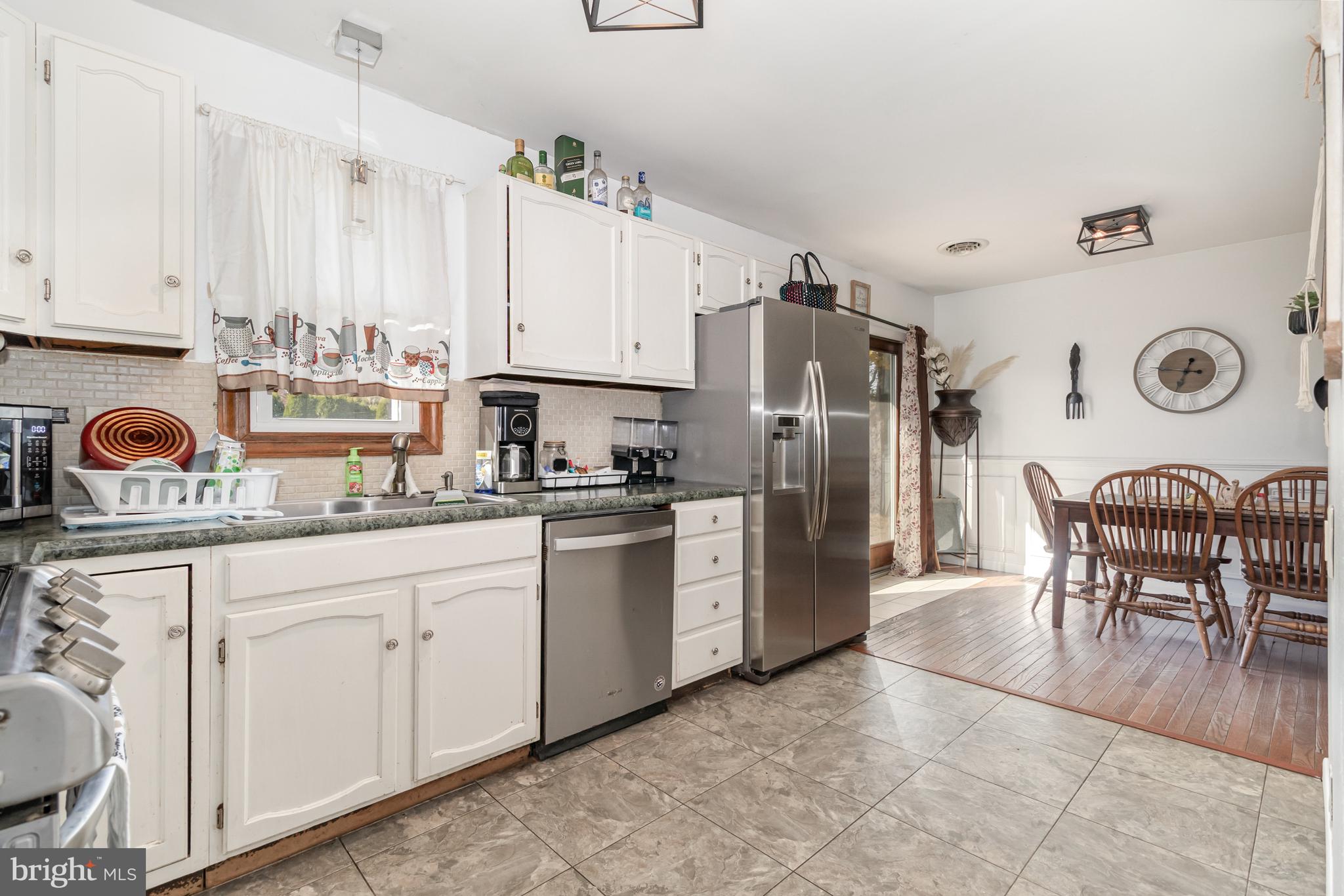 633 HENRY HOUCK LANE