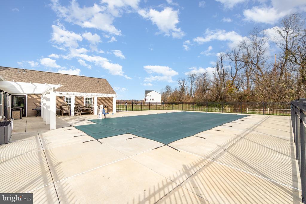 731 FARMWOOD LANE
