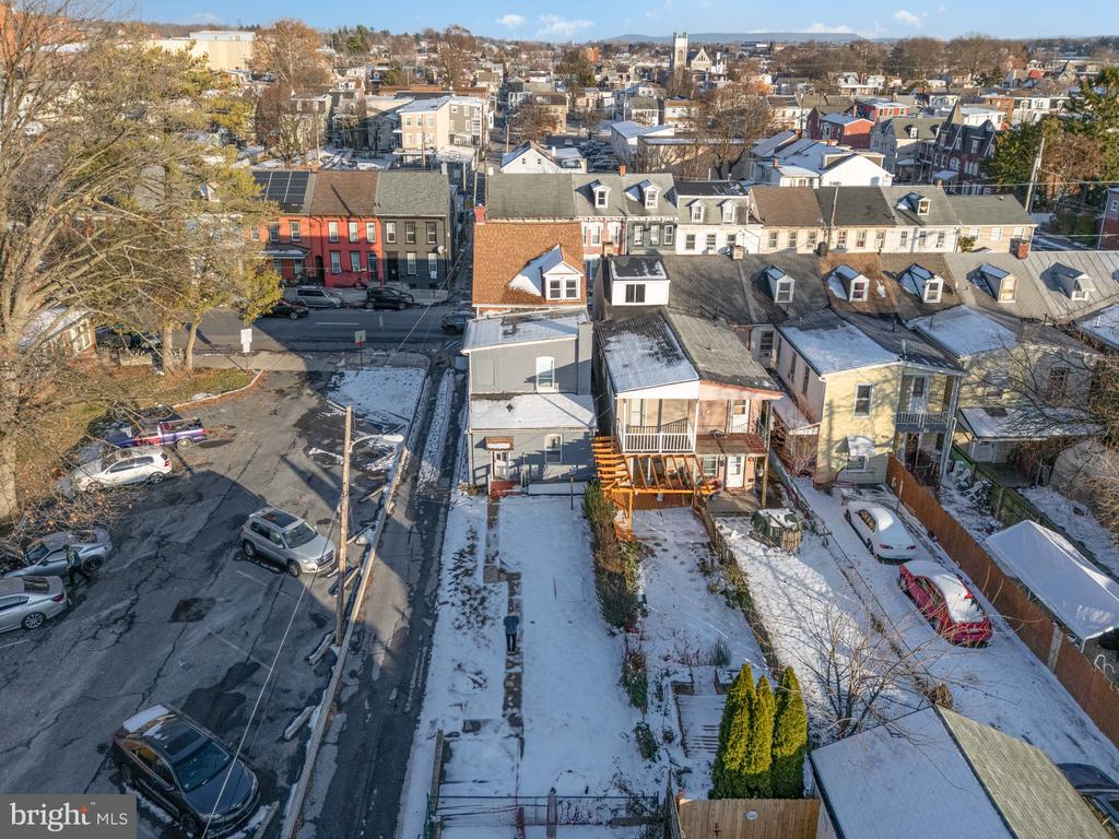 521 N 10TH STREET