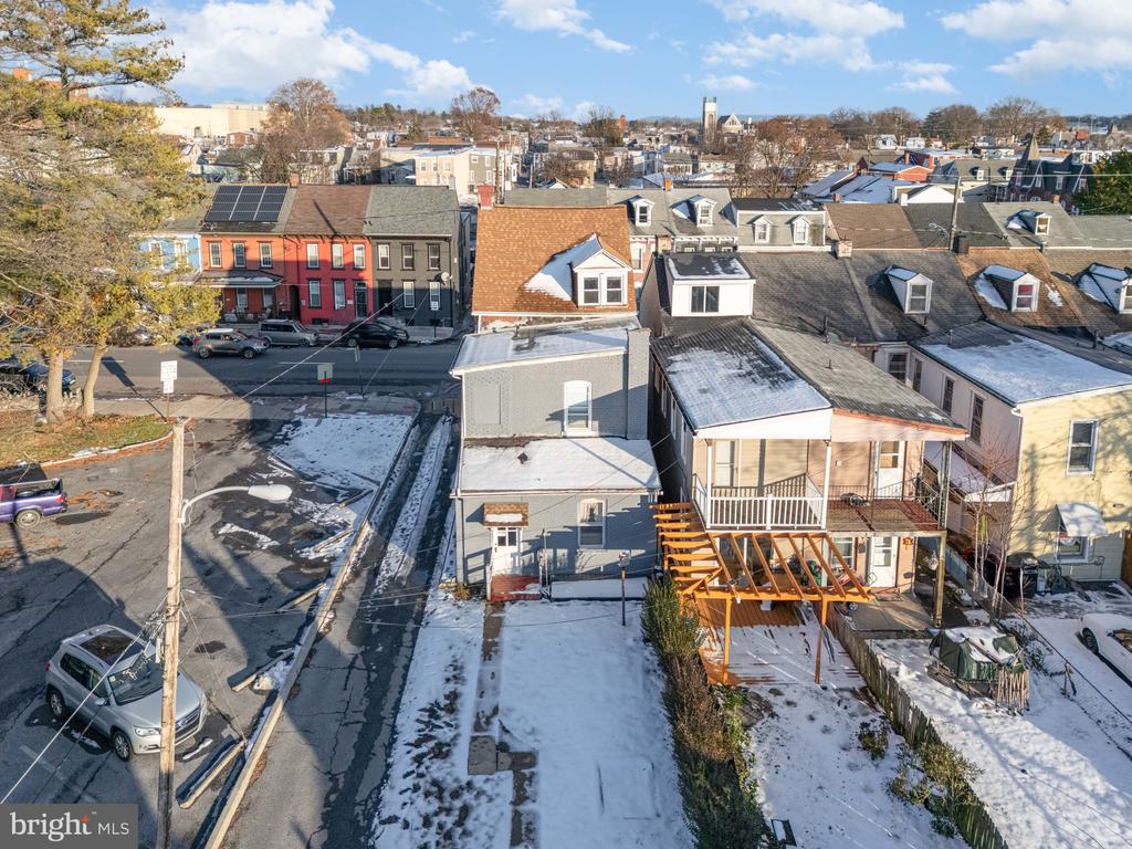521 N 10TH STREET