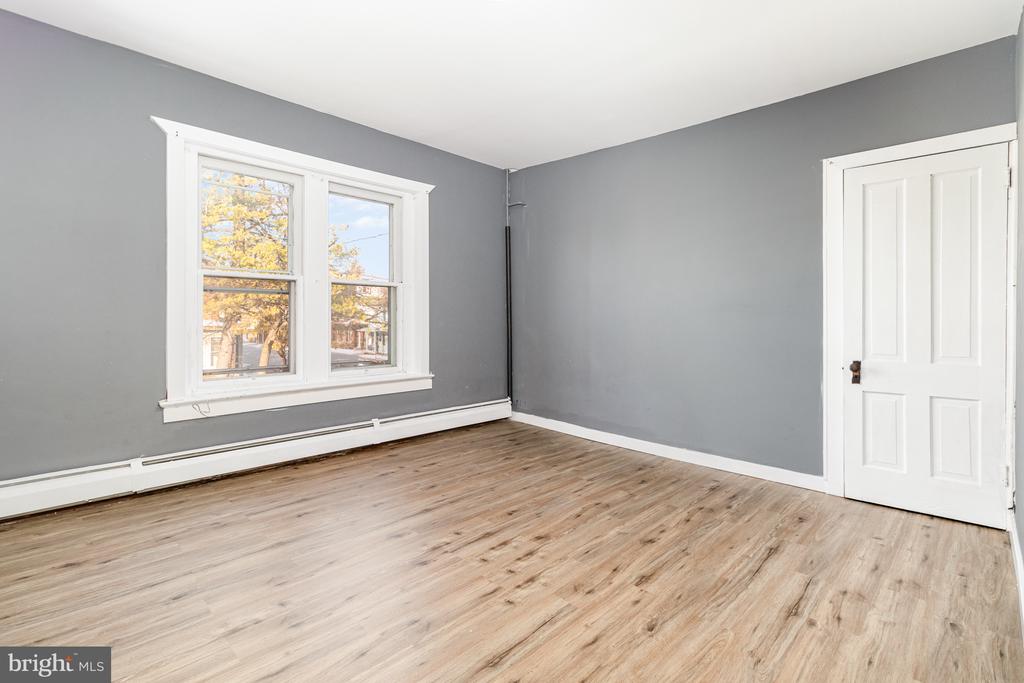 521 N 10TH STREET