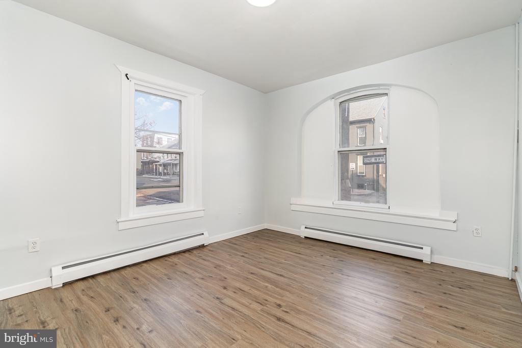 521 N 10TH STREET
