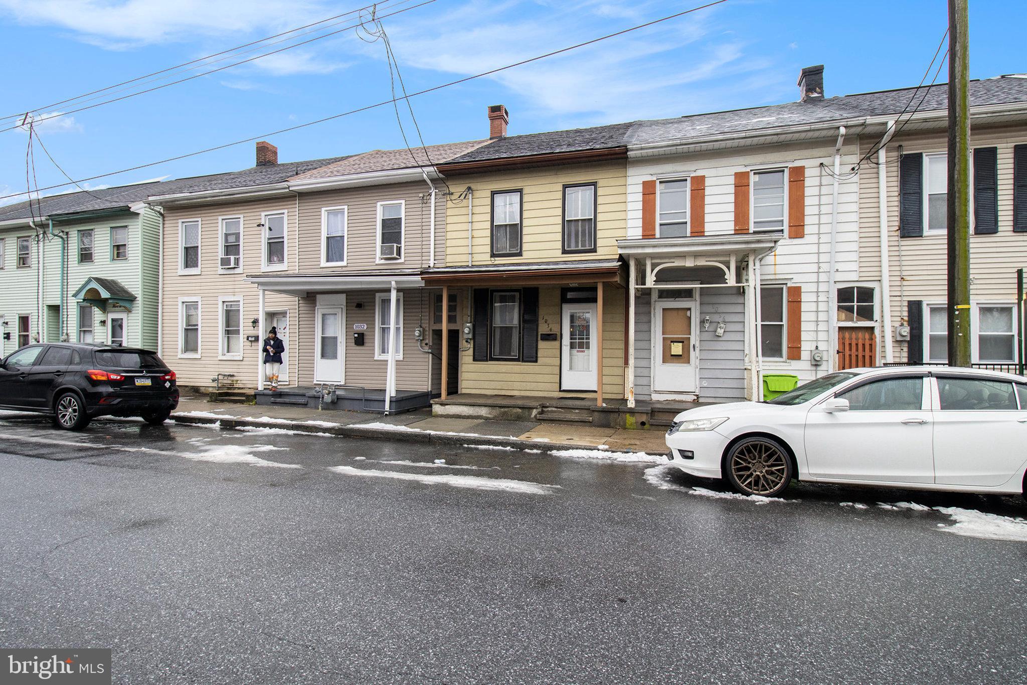 1034 GUILFORD STREET