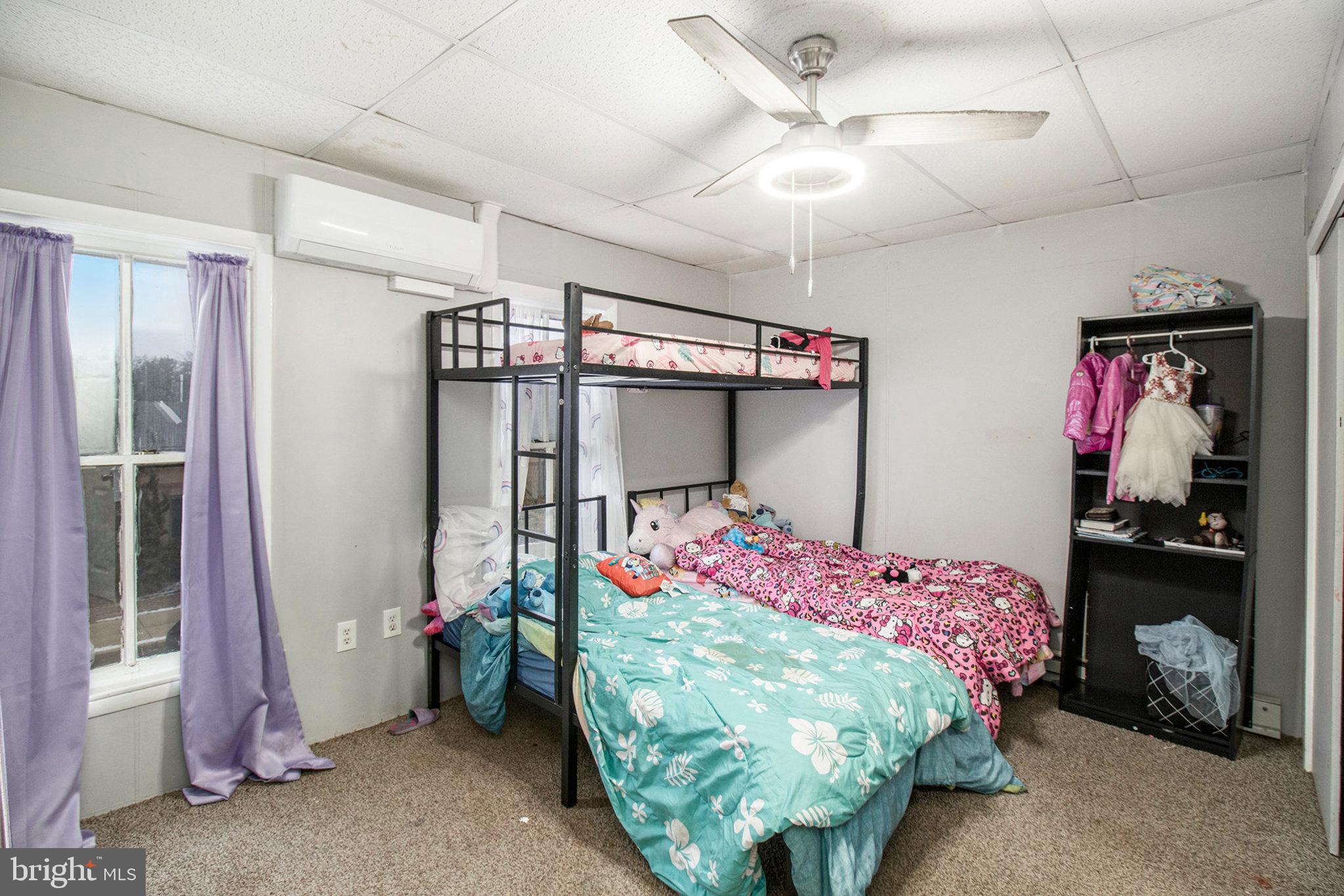 1034 GUILFORD STREET