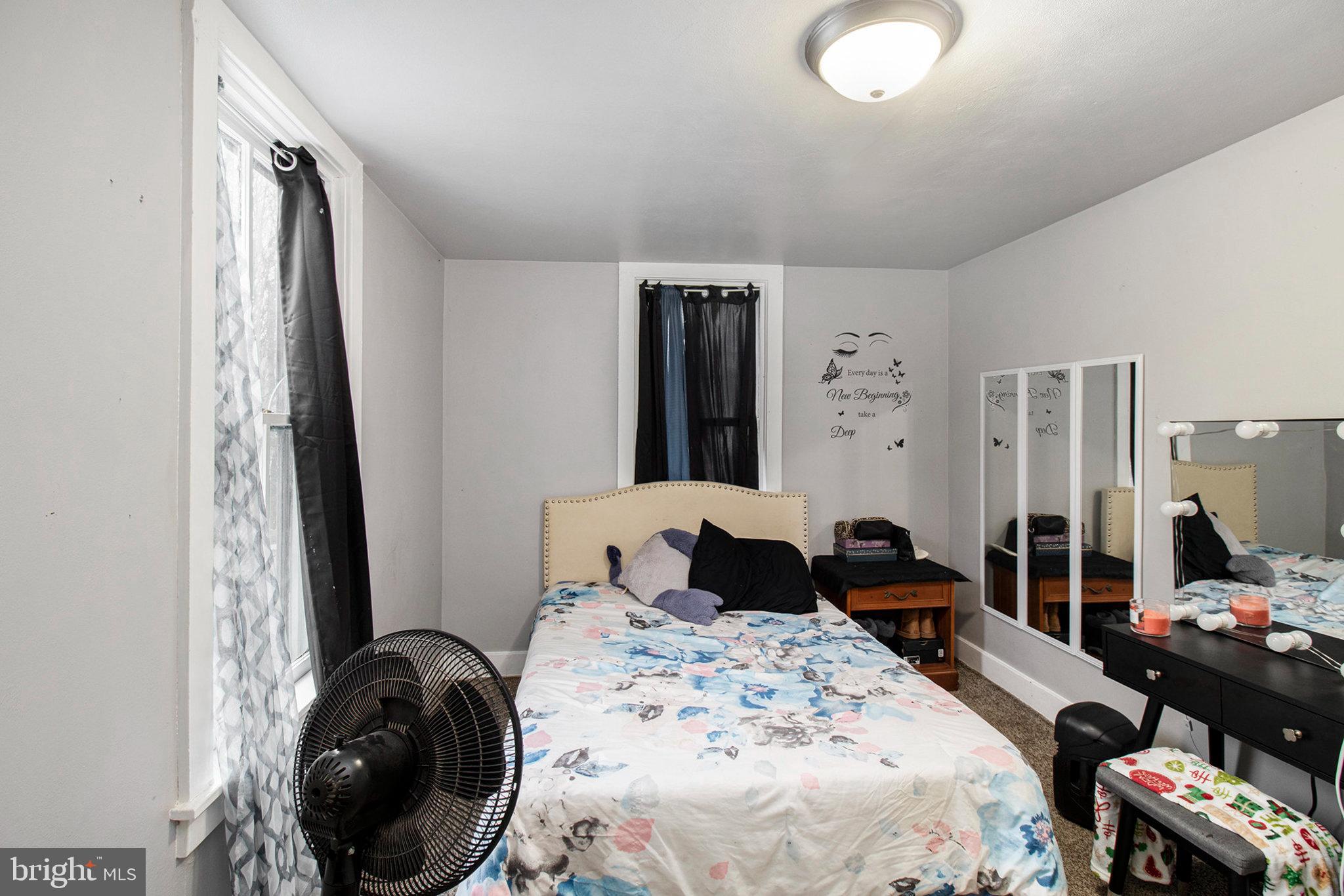 1034 GUILFORD STREET