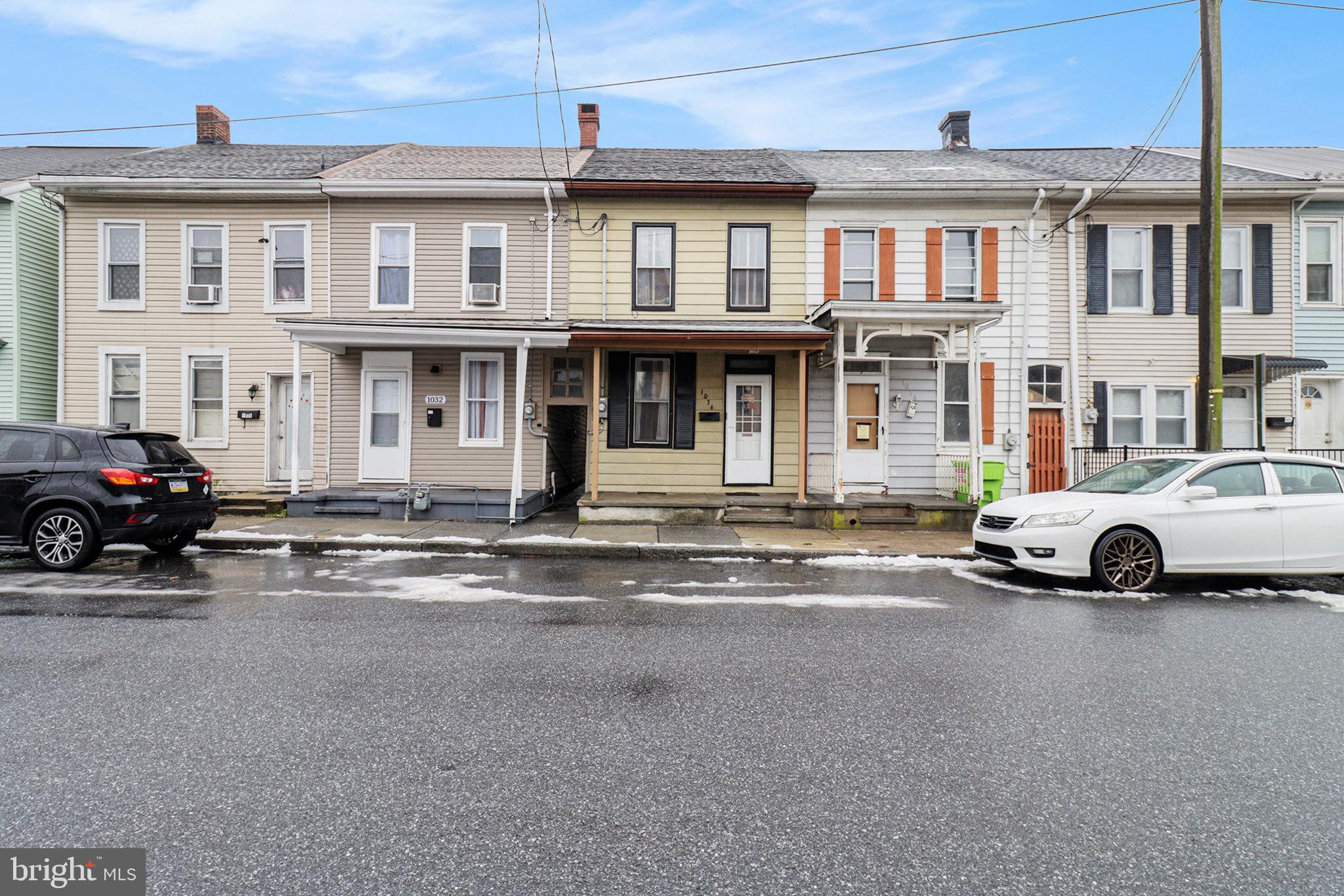 1034 GUILFORD STREET