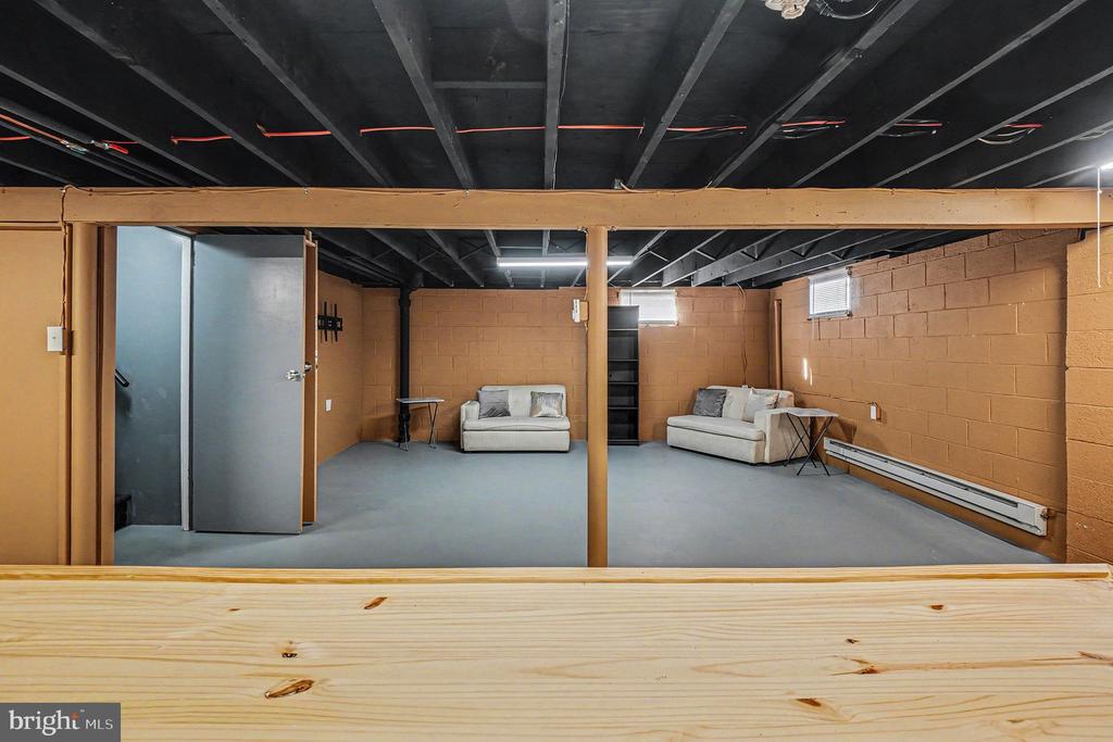 523 BOLLMAN STREET