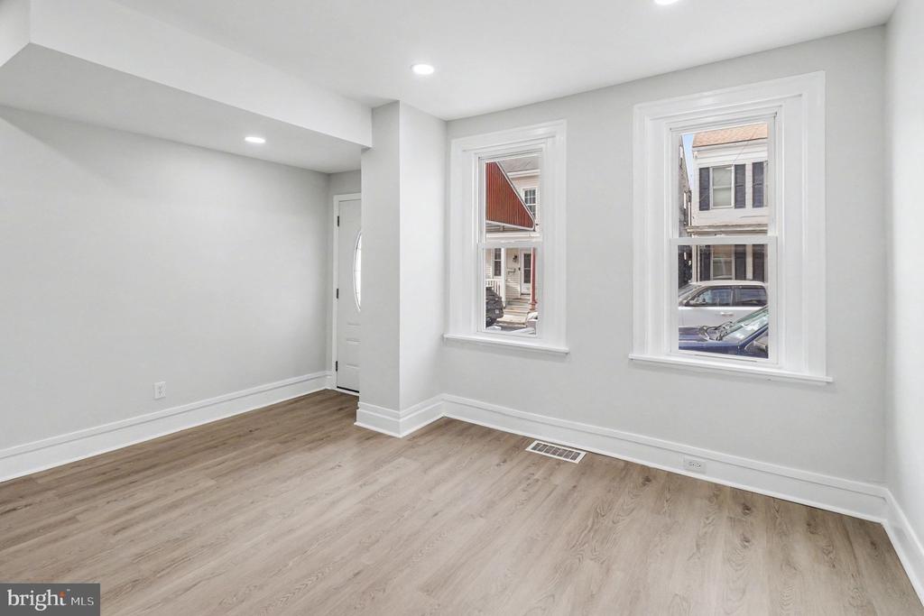 522 N 3RD STREET
